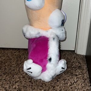 Kinger plush NWT Tadc